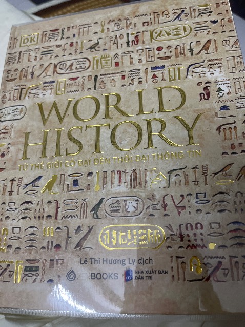 - Tiki vận chuyển chu đáo, cẩn thận
- Nội dung sách hấp dẫn về lịch sử thế giới qua 400 trang