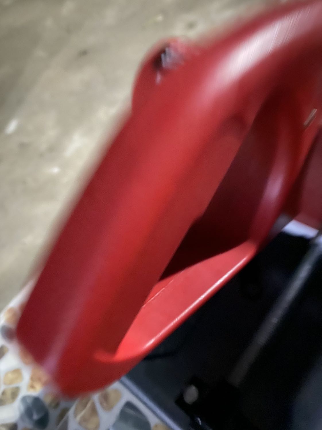 Tôi mua máy cắt sắt PA-354 sao giao máy PA-352?
...