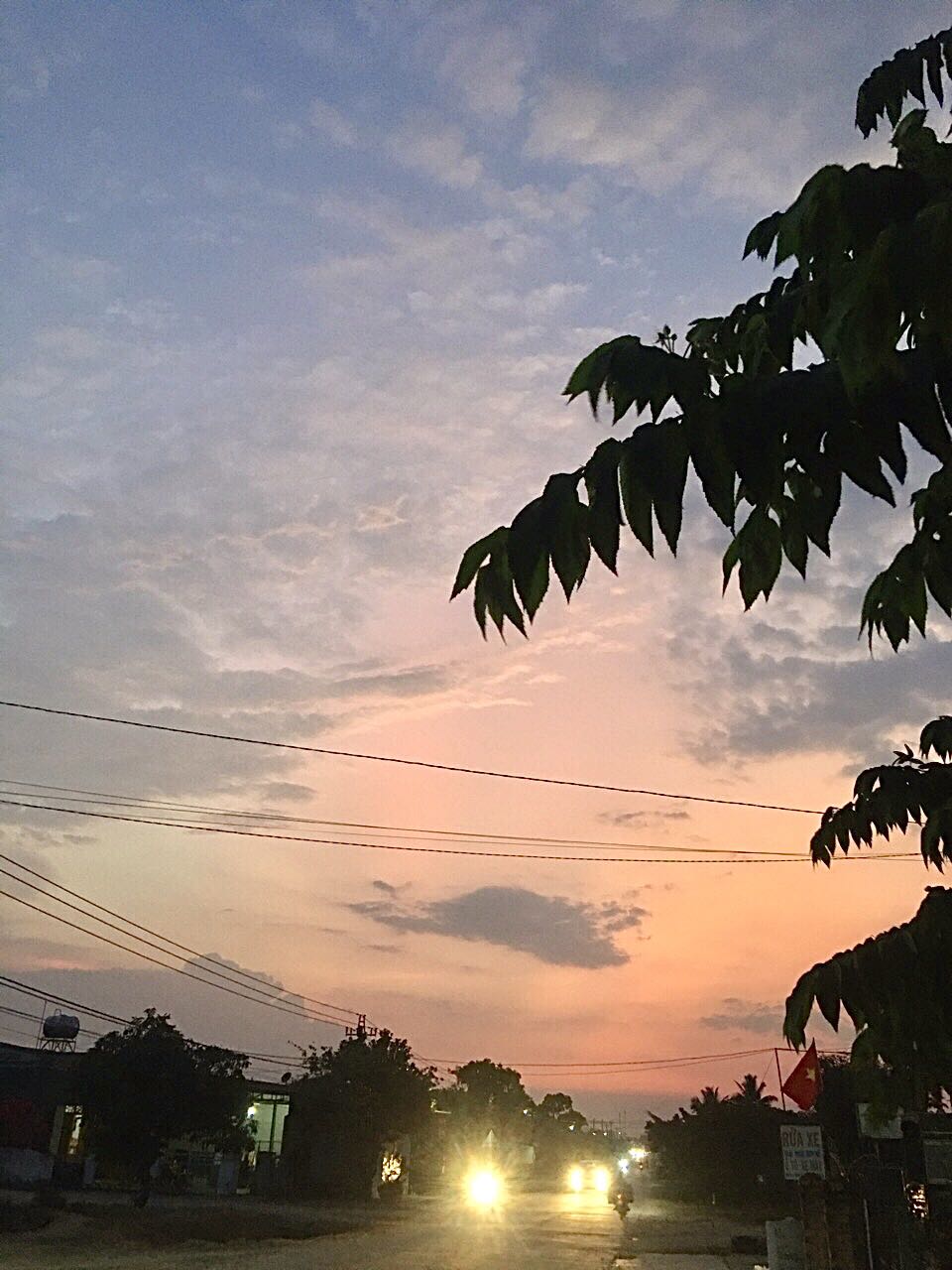 Sách đẹp, giao hàng nhanh, ổn