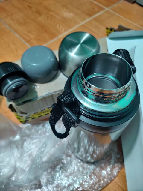 giao hàng nhanh,đóng gói cẩn thận,chất liệu an toàn với sk,chưa dùng nên chưa biết giữ nhiệt được lâu ko?hi vọng là ổn