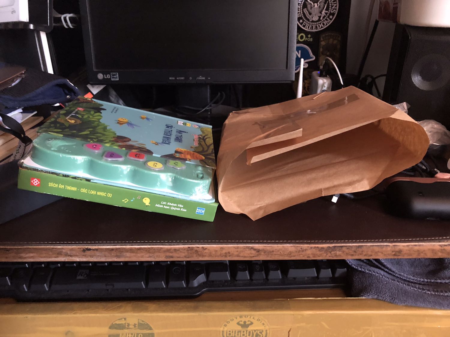 Sách rất đẹp, giao hàng nhanh, đóng gói chuẩn