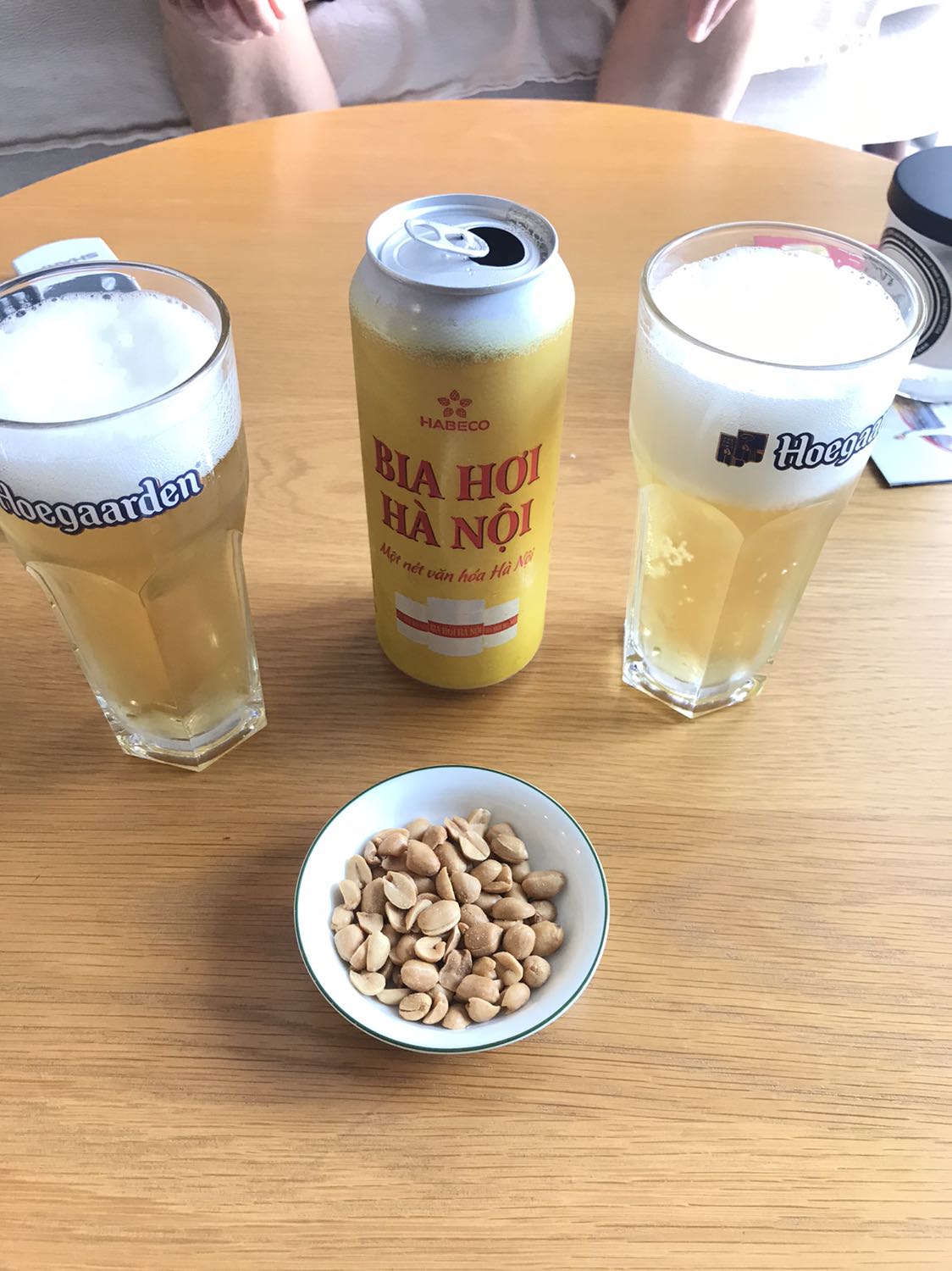 Tiki giao bia đúng hẹn! Sản phẩm bia hơi đúng chất Hà Nội uống rất ngon!