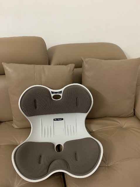 Đẹp, chắc chắn, ngồi thoải mái dễ chịu. Hôm nay tui đặt mua thêm 1 cái nữa cho mình. Cám ơn tiki, cám ơn shop và các comment của các khách hàng đã mua 🌺🌺🌺