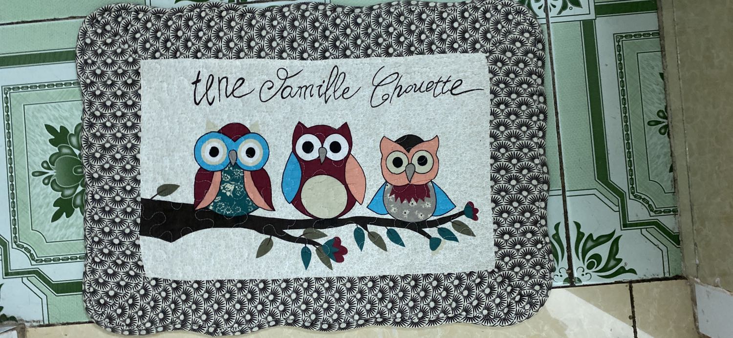 Be nha mình rất thích, toi nào cũng be cung nghe truyện trước khi ngủ