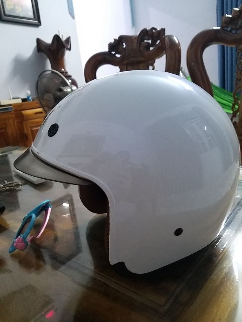 sản phẩm đẹp .giao hàng nhanh.mua được giá tốt.sản phẩm đội êm.nhẹ.rất thích hợp để đi làm xa. sản phẩm đẹp .giao hàng nhanh.mua được giá tốt.sản phẩm đội êm.nhẹ.rất thích hợp để đi làm xa.