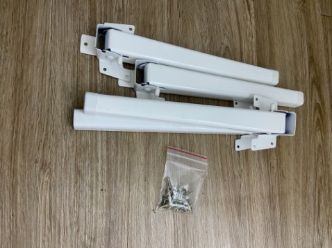 Thiết linh kiện. Giao giúp mình phần thiếu. Bàn bị kênh thì như người có 1 chân :(
Shop sau đó đã liên hệ và giao đầy đủ lại cho mình. Mình cảm ơn rất nhiều