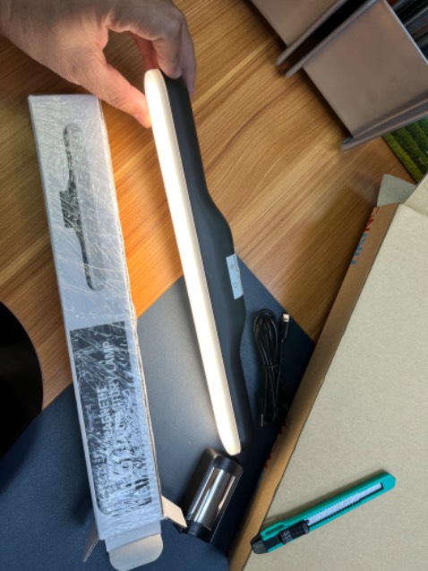 Hàng giao Now rất nhanh. 
Quảng cáo có 4 mức mà thực tế chỉ có 3 mức thôi.
Nam châm hít rất mạnh.
Ổn trong tầm giá, chờ thời gian dùng xem sao.