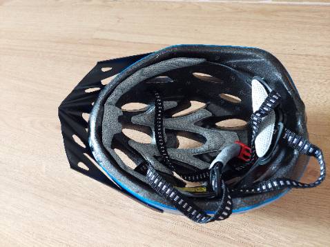 Mới nhận hàng được 3 ngày, sản phẩm đẹp như mong đợi, nhìn có vẻ chắc chắn, cám ơn shop. Mới nhận hàng được 3 ngày, sản phẩm đẹp như mong đợi, nhìn có vẻ chắc chắn, cám ơn shop.