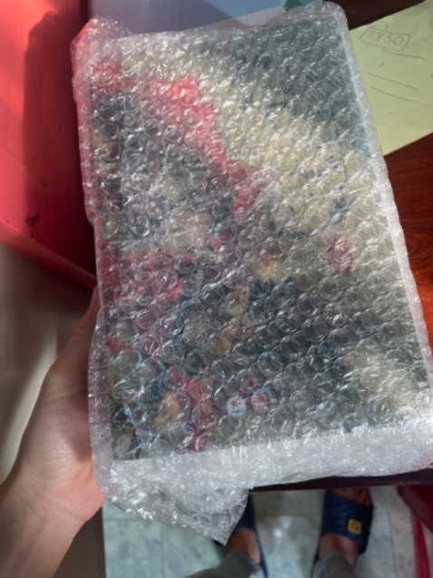 Sách được gói cẩn thận
Giao hàng đúng thời gian
Nội dung truyện khá ổn