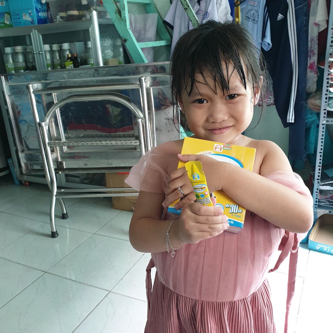 bé nhà mình thích siro baby plus này. bé an đc 2 hộp thấy cải thiện ăn nhiều hơn. cũng tăng cân gần 1kg. nên tiếp tục ủng hộ shop nữa. bé nhà mình thích siro baby plus này. bé an đc 2 hộp thấy cải thiện ăn nhiều hơn. cũng tăng cân gần 1kg. nên tiếp tục ủng hộ shop nữa.
