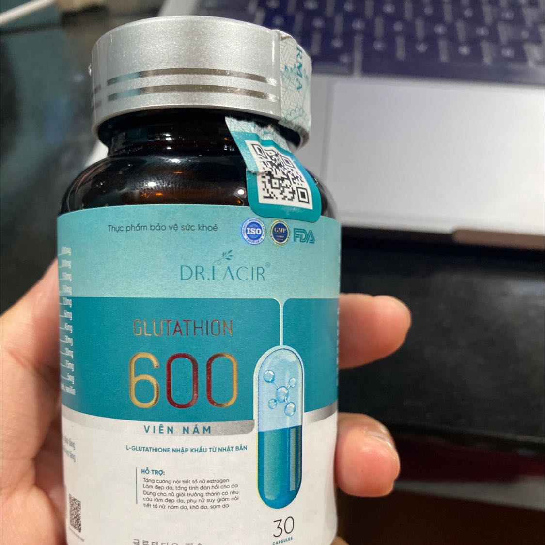 Giao nhanh, đóng gói cẩn thận. Hiệu quả thì phải đợi sau 3 tháng mới biết dc