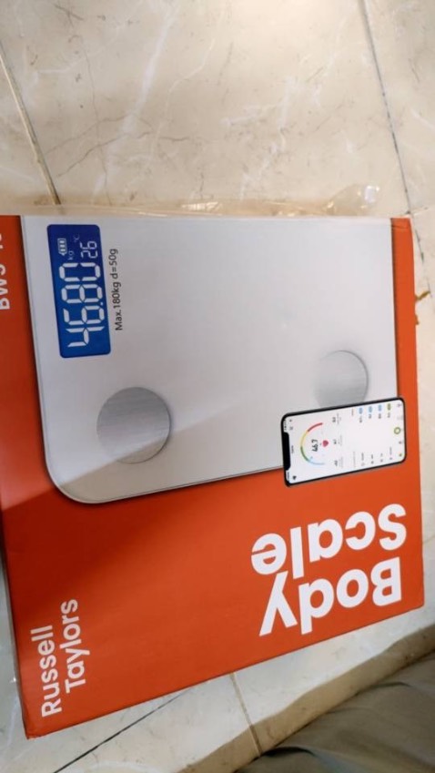 Mua thảm yoga với cái cân này về chủ yếu đo mỗi ngày xem nó giảm dc bao nhiêu, thấy giá rẻ mà chức năng đầy đủ quá nên mua loại này luôn, kết nối app ok, app cũng dễ sử dụng. Lưu dc nhiều người luôn. Mình có so cân này với các loại khác. Cân rất chuẩn và chính xác. Có một điều thắc mắc sao giá rất rẻ lúc đầu mua cũng sợ hàng dỏm. Nói chung là rất đáng mua nhé. Recommend cho mọi người.