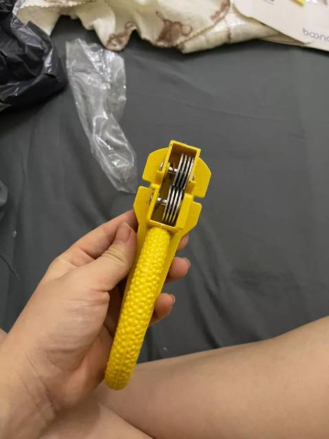 Mai nhanh kéo 2-3 cái là sắc, dễ dùng cho chị em .