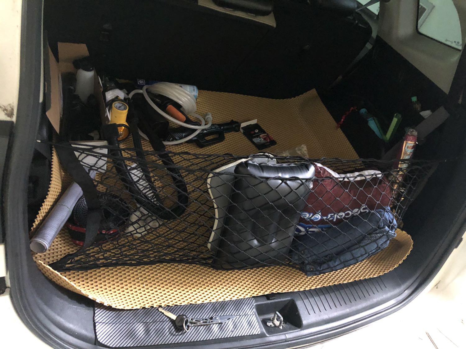 Chưa gắn lên xe nhiwng cảm quan thấy đẹp. Cầm đầm tay