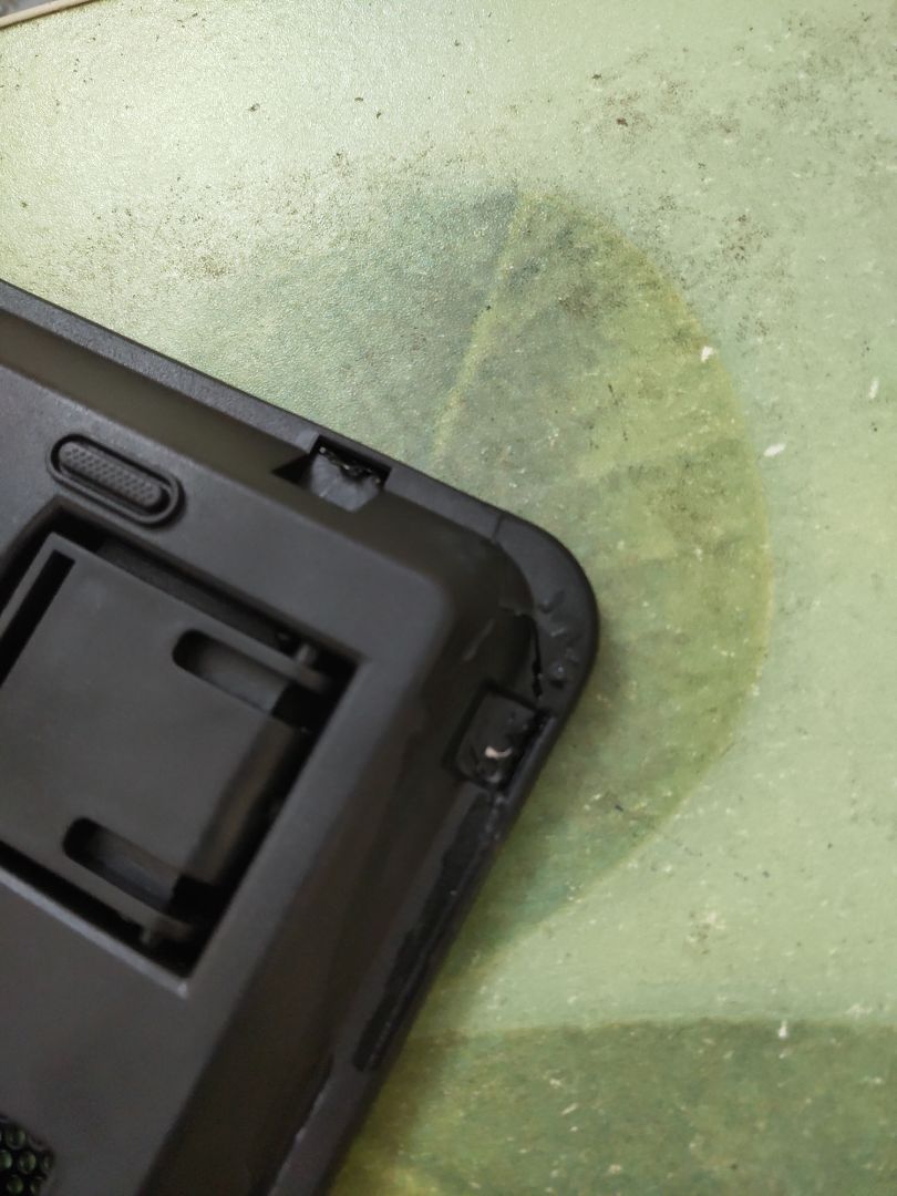 Hàng Giao bị vỡ do lỗi vận chuyển, nhà bán đóng gói sơ sài k có hộp hẳn hoi để đựng, giao hàng chờ đúng 1 tháng mới có. Chính vì giao hàng lâu vậy nên mình sẽ k đổi lại nữa chỉ đánh giá shop 1* để shop cải thiện khâu đóng gói. Trải nhiệm mua hàng lần này mua hàng thật tệ!!!!