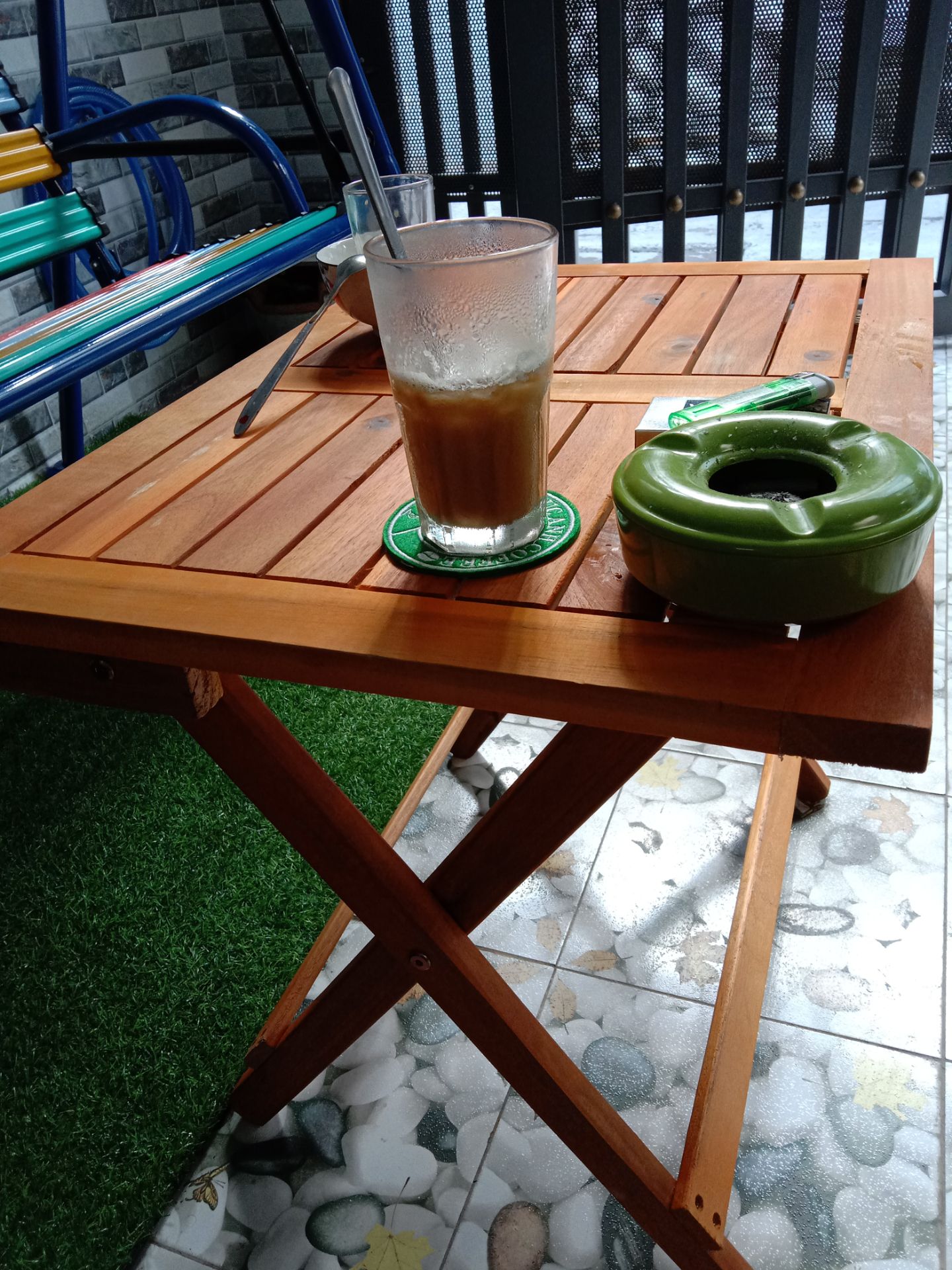 bàn cứng cáp phù hợp với giá tiền