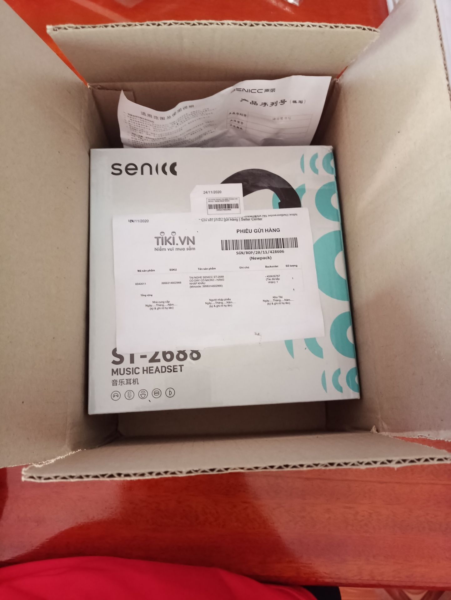 giao hàng nhanh, nhưng tiếc là ko sd được cho điện thoại, muốn sử dụng phải mua dây chuyển thêm mà bằng giá đó thì mua đk nhiều loại phù hợp hơn. giao hàng nhanh, nhưng tiếc là ko sd được cho điện thoại, muốn sử dụng phải mua dây chuyển thêm mà bằng giá đó thì mua đk nhiều loại phù hợp hơn.