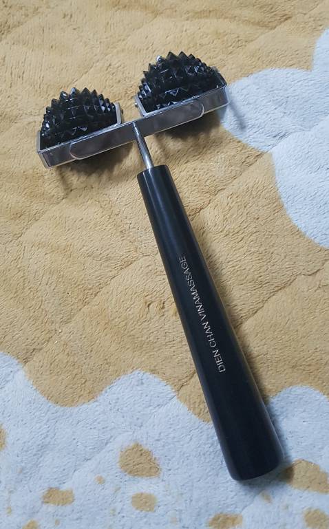 Sản phẩm y hình,giao hàng nhanh,dùng masage rất có tác dụng,hài lòng lắm luôn