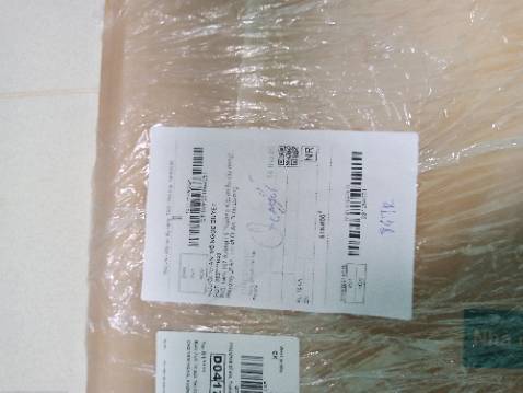 Shop giao nhầm cho mình cái bàn trà, mình tìm nút nhắn tin cho shop trên app ko có nên nhắn vào đây để shop đổi cho mình. Để nghị tiki và shop hỗ trợ đổi trả nhanh nhất có thể, thanks.