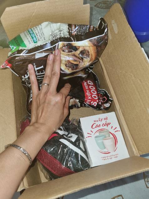 Mua 3 gói mà chỉ giao có 2 gói