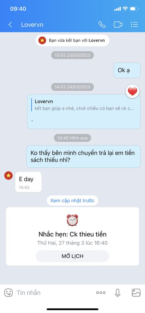 Shop bán hàng rất vô trách nhiệm, thiếu hàng không báo trước khách mà cứ thế gửi thẳng rồi kèm theo tờ giấy kêu tự liên hệ để lấy lại tiền. Ok liên hệ rồi hẹn chuyển khoản đôi ba lần vẫn không thấy đâu. Tiền không đáng là bao nhưng phục vụ kiểu này rất khó để mà thông cảm.