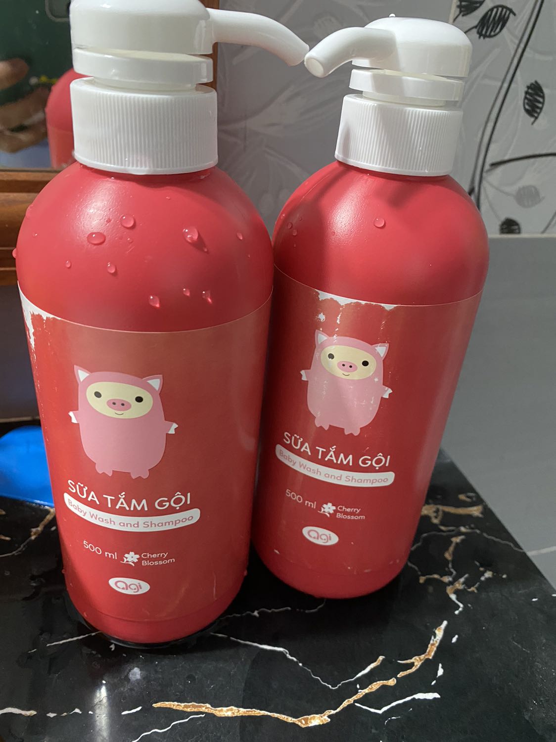 Lần đầu nhận được hàng mà bất ngờ 
Nhà bán mẹ và bé Pampi
Nếu hết hàng thì hủy đơn 
Sao lại giao cái này Lần đầu nhận được hàng mà bất ngờ 
Nhà bán mẹ và bé Pampi
Nếu hết hàng thì hủy đơn 
Sao lại giao cái này