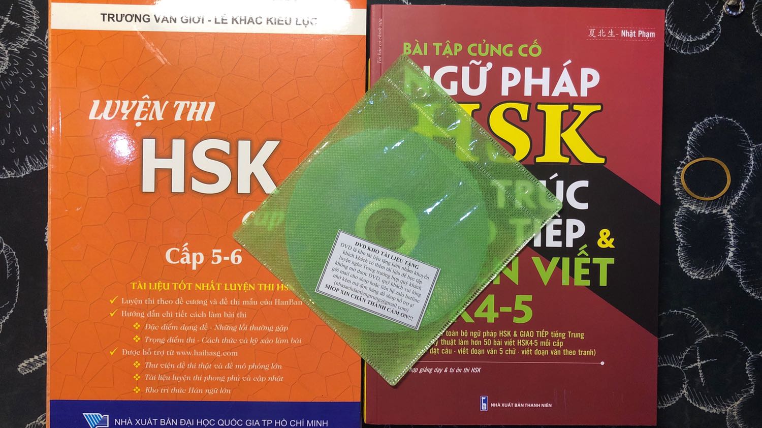 Sách đc đóng gói cẩn thận, hàng giao nhanh, sách đc bọc ni lông chuẩn chỉnh