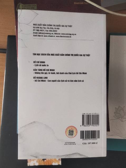 Sách về Hồ Chí Minh từ Đài Loan