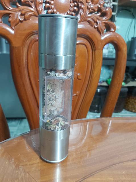 Đẹp tiện dụng khi để trên bàn ăn