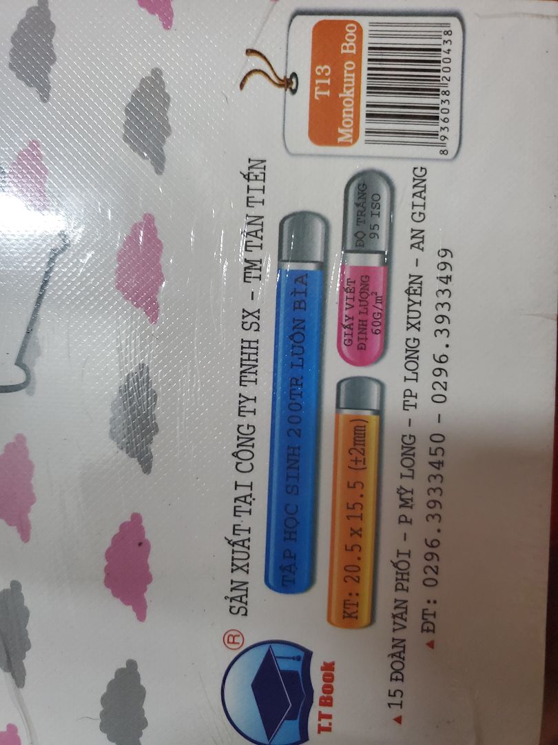 1. Giao hàng lâu hơn ngày hẹn. 
Với mình thì ổn. Tại mình hiểu là do dịch.
2. Giao sai mẫu. 
Mình đặt tập sinh viên lại giao tập học sinh. Không phù hợp với nhu cầu sử dụng của mình.