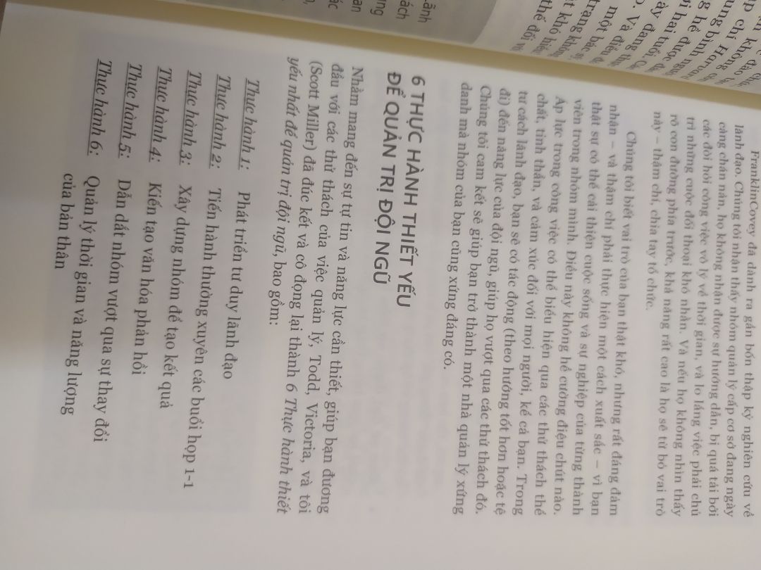 Thời gian giao hơi lâu,  có lẽ từ kho khác,  mà ko sao. 6 thực hành này cũng ko mới,  khó khăn là vận hành được như mong muốn.  Sách chắc chắn sẽ hữu ích cho quản lý cấp trung, chưa đào tạo chuyên nghiệp về quản lý.  Sách ngắn gọn,  súc tích. 
Sách bìa mềm nhé.