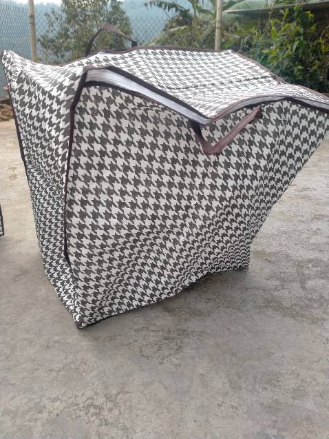 Hình vuông ra hình vuông
Nói chung là rất thất vọng lần sau không bao giờ mua nữa