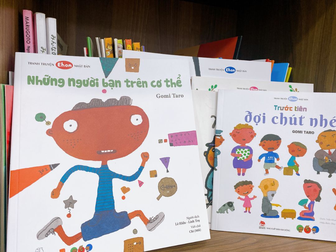 nhà Mối ko thiếu cuốn sáng tạo nào của Mogu. có mấy cuốn này con ngồi tự kể cả tiếng mà không cần bố mẹ chơi cùng, rất yêu những lúc con được trong thế giới sáng tạo của mình như vậy