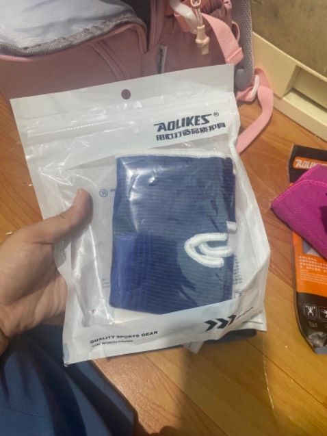 Shop rất uy tín, giao đúng và đủ các sản phẩm mình đặt, hỗ trợ chấn thương