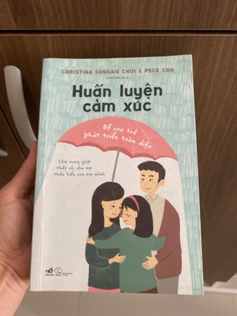 Sách rất hay. Cha mẹ, thầy cô hoặc bất kỳ ai có làm việc với con người nên đọc để có kiến thức.