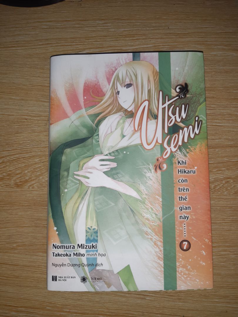 truyện hay lắm, sổ tay cũng đẹp, hóng ra nốt tập cuối sớm ?