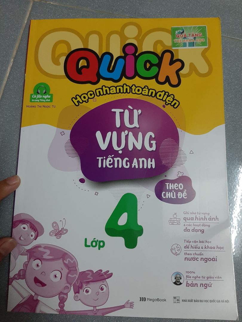 Sách có nhiều chủ đề hay, hình ảnh sinh động, các dạng bài tập thú vị, hấp dẫn.