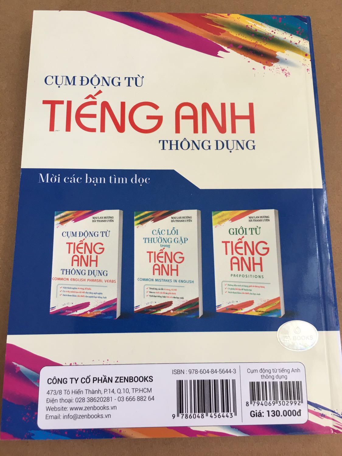 Sách khi mình nhận được rất mới, được bọc cẩn thận, mình chỉ mới xem sơ qua thôi nhưng thấy nội dung bên trong trình bày khá dễ đọc, dễ hiểu. Ncl 10 điểm🫶🏻