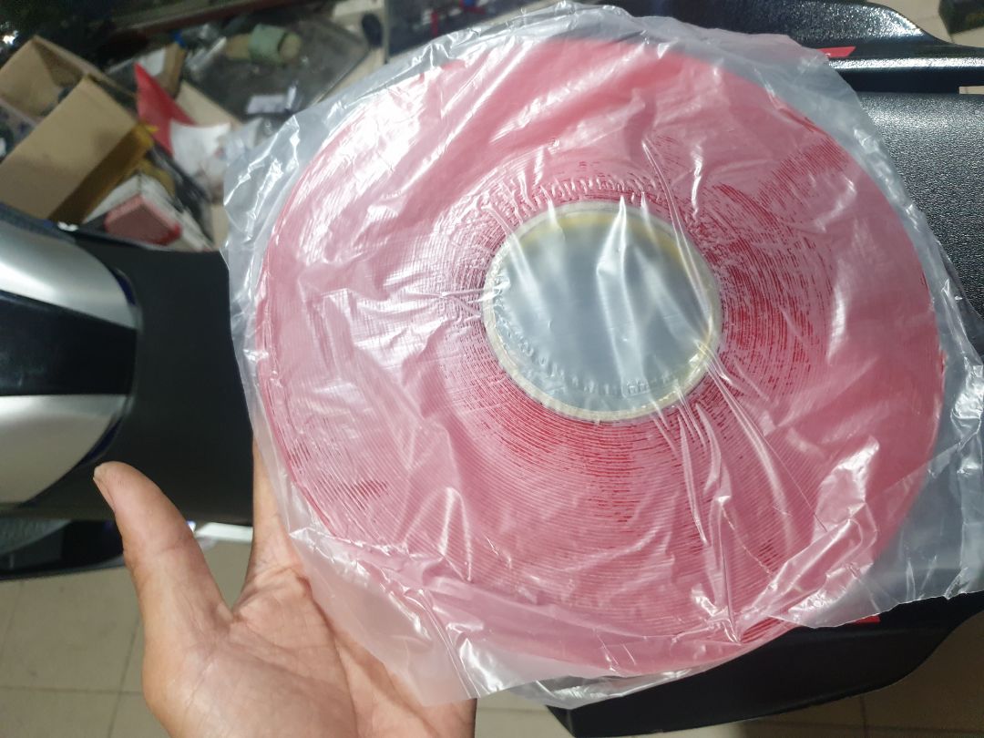 đóng gói kỹ quá kỹ nha shop
giao hàng nhanh quá nhanh
cho 5 sao luôn vì *** thử keo thấy keo dính rất chặt, rất ưng ý ?