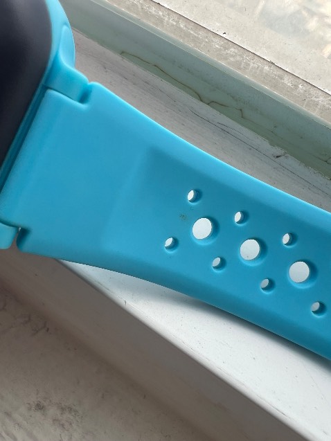 Nhận đồng hồ mà tui tưởng tui mua đồ cũ không á.