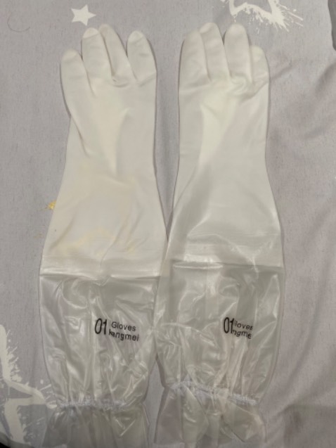 Đúng mô tả.
Phần chun may chưa kĩ.