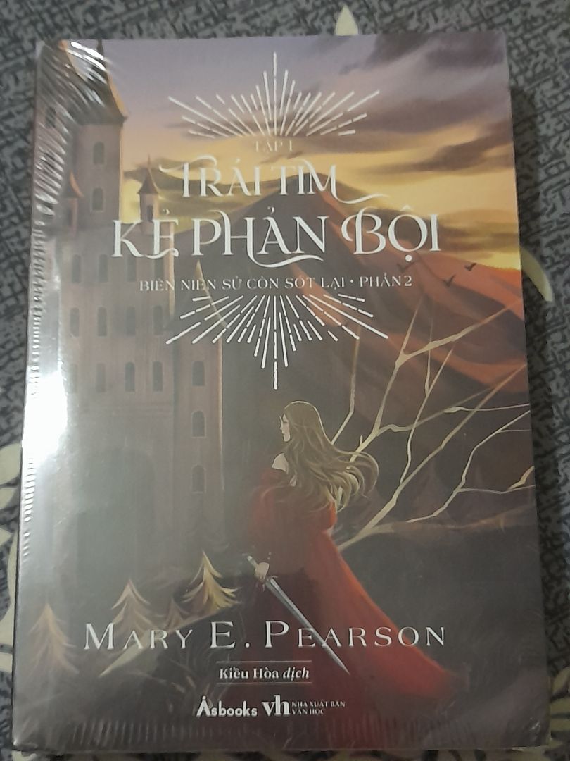 truyện rất đẹp, săn sale đc nên rất rẻ nữa truyện rất đẹp, săn sale đc nên rất rẻ nữa