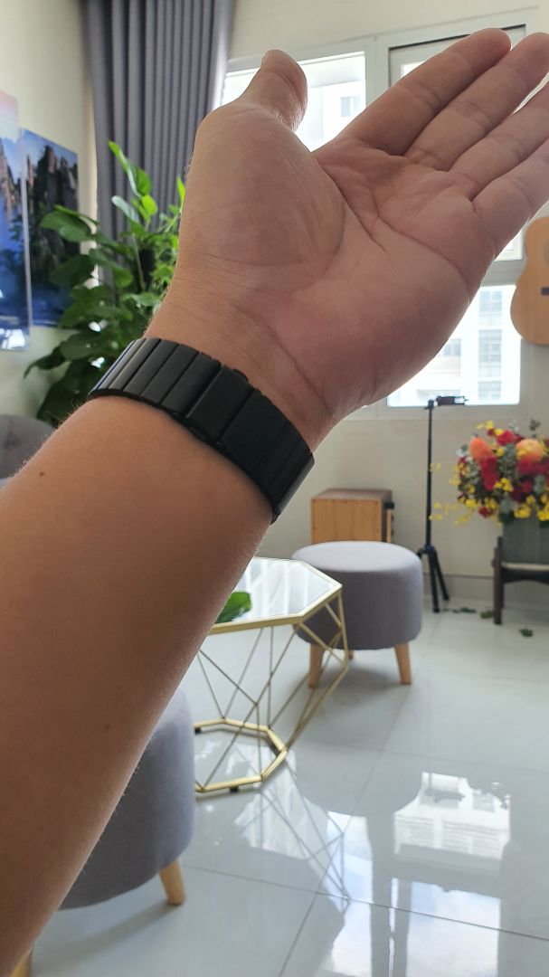 Sản phẩm dùng rất ok. Tuy nhiên, phải đi cắt vài mắt dây tùy vào tay to nhỏ của người sử dụng