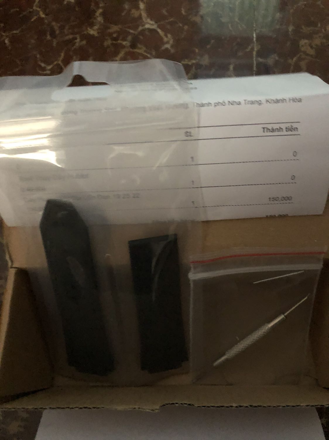 Shop bán hàng uy tín,sản phẩm đúng mô tả,hàng khá chất lượng,Shop đóng gói cẩn thận chu đáo nhiệt tình sẽ ủng hộ khi có dịp.Thanks Shop