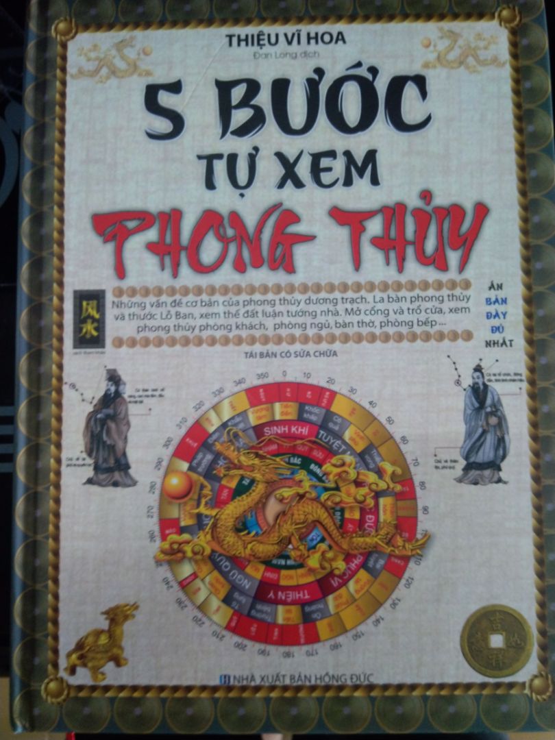 sách giao hàng nhanh, chất lượng giấy tốt và bìa cứng, nội dung của sách thật sự rất đa dạng và sắp xếp một cách hệ thống giúp người mới bắt đầu có cái nhìn tổng quan về phong thủy học