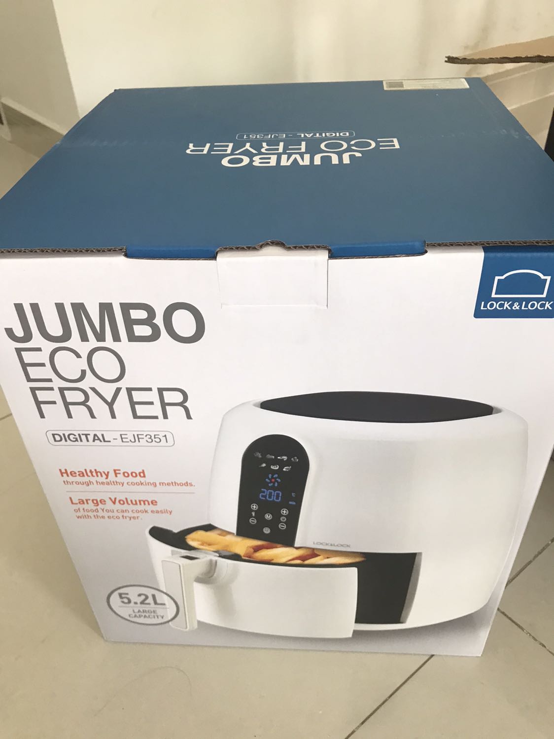 Sản phẩm được đóng gói kỹ càng. Giao nhanh chóng (đặt buổi tối, sáng hôm sau giao) theo gói Tiki Now. Sản phẩm khá to so với suy nghĩ ban đầu, có thể đặt vừa 1 con gà. Sản phẩm mới, không trầy xước. Ấm tượng ban đầu khá hài lòng. Sau một quá trình sử dụng sẽ review lại.