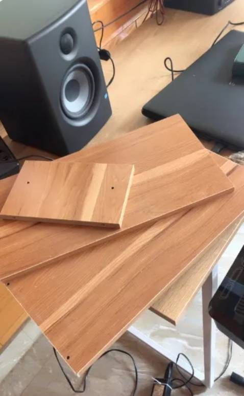 kệ để máy tính hay bàn phím đều rất ok, tiện lợi, ủng tiếp trong lần tới