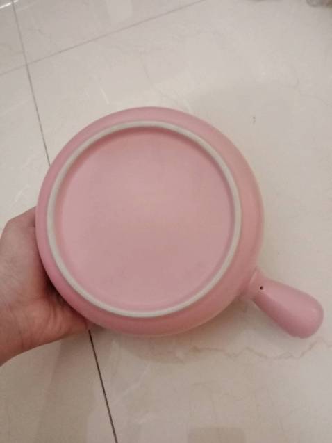 Tô đẹp, không bị nứt hay lỗi gì. Hàng đóng gói rất chắc chắn, phải 5-6 lớp giấy