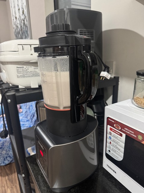 Nhưng sao máy say nghe tiếng kêu to quá shop