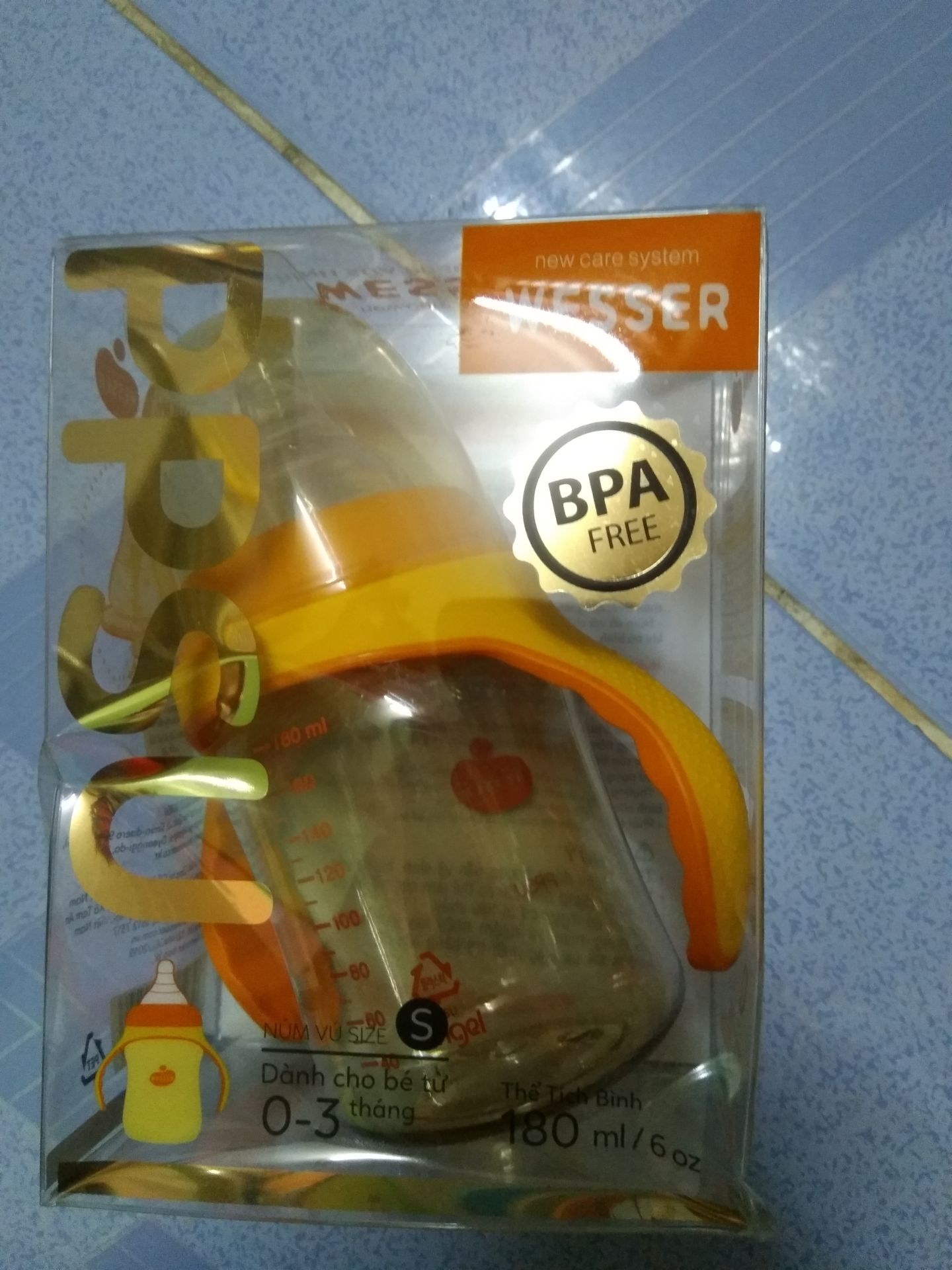 bình tốt, đúng hàng chính hãng như mua ở siêu thị nhưng được giảm giá và miễn phí vận chuyển nên rẻ hơn nhìu. sẽ tiếp tục ủng hộ shop. đã mua của shop nhìu lần